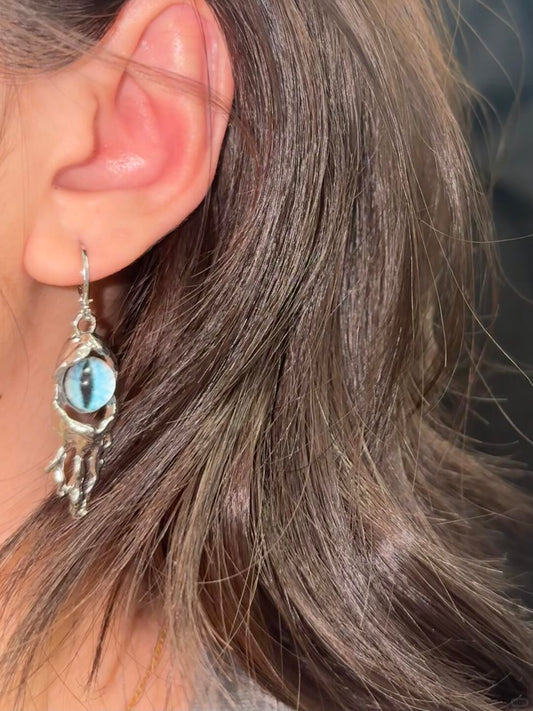 Cthulhu’s Tear Ear Cuffs | Eldritch Eye & Minimal Dark Glow (Limited Edition)