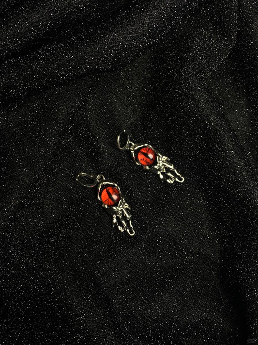 Cthulhu’s Tear Ear Cuffs | Gothic Eye & Occult Glow (Limited Edition)