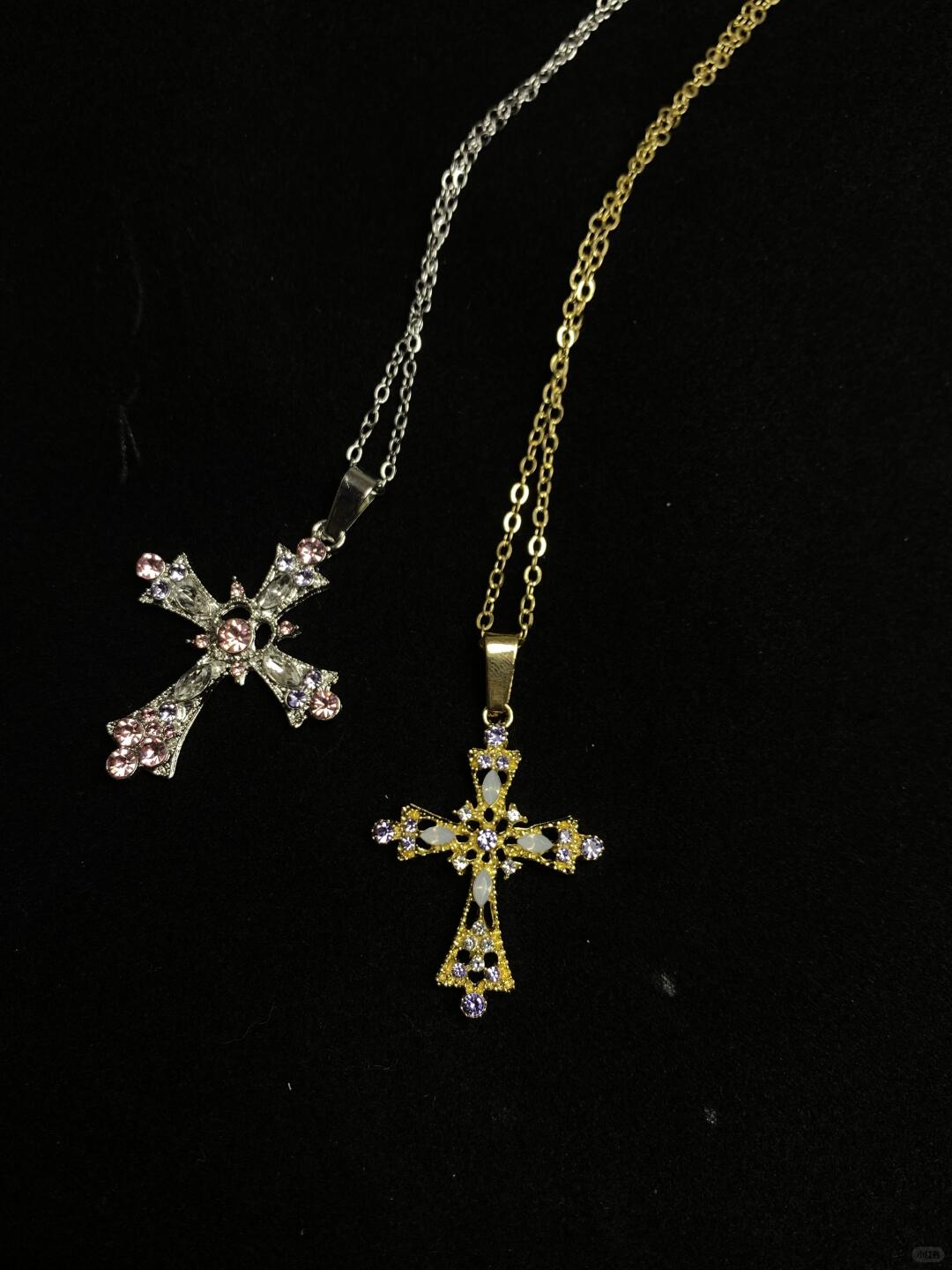 Y2Bling Cross Necklace | Bold Cross Pendant (Limited Edition)