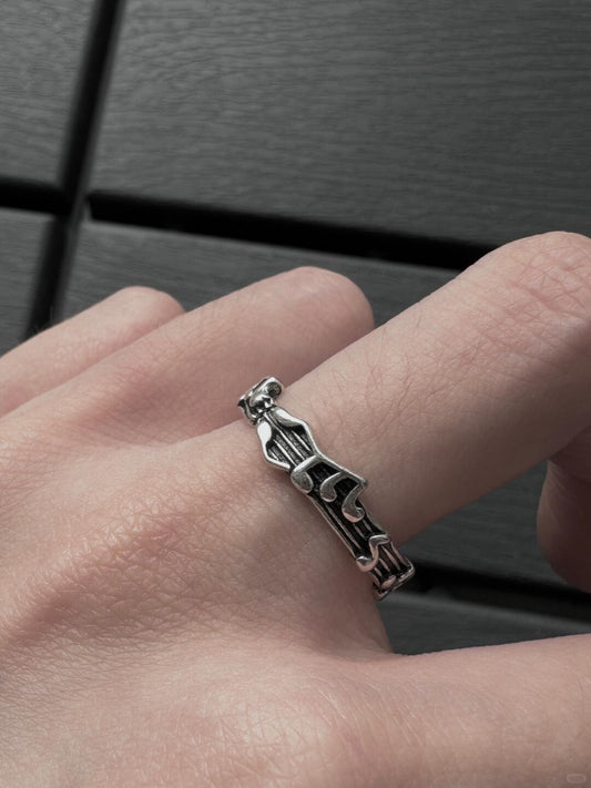 Musical Soul Debris | Fragmented Self in Melody Ring (Y2K Limited)