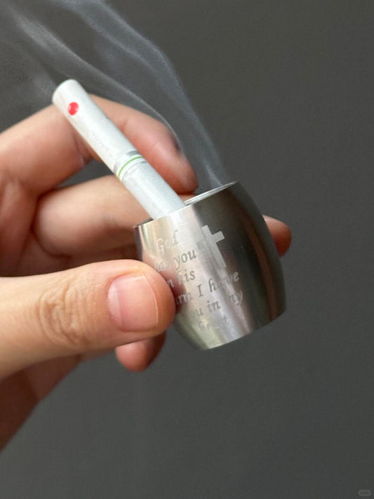 Questo grigio è troppo sofisticato | Posacenere portatile grigio argento