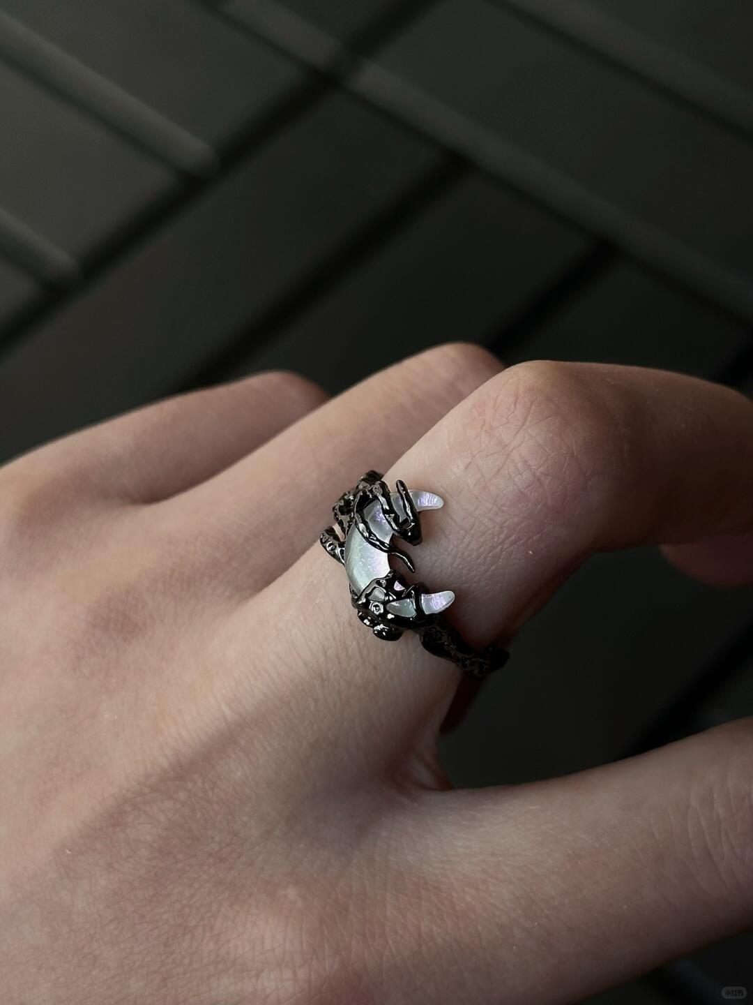 Moonbound Eternity | Violet Lunar Glow Ring (Y2K Limited)