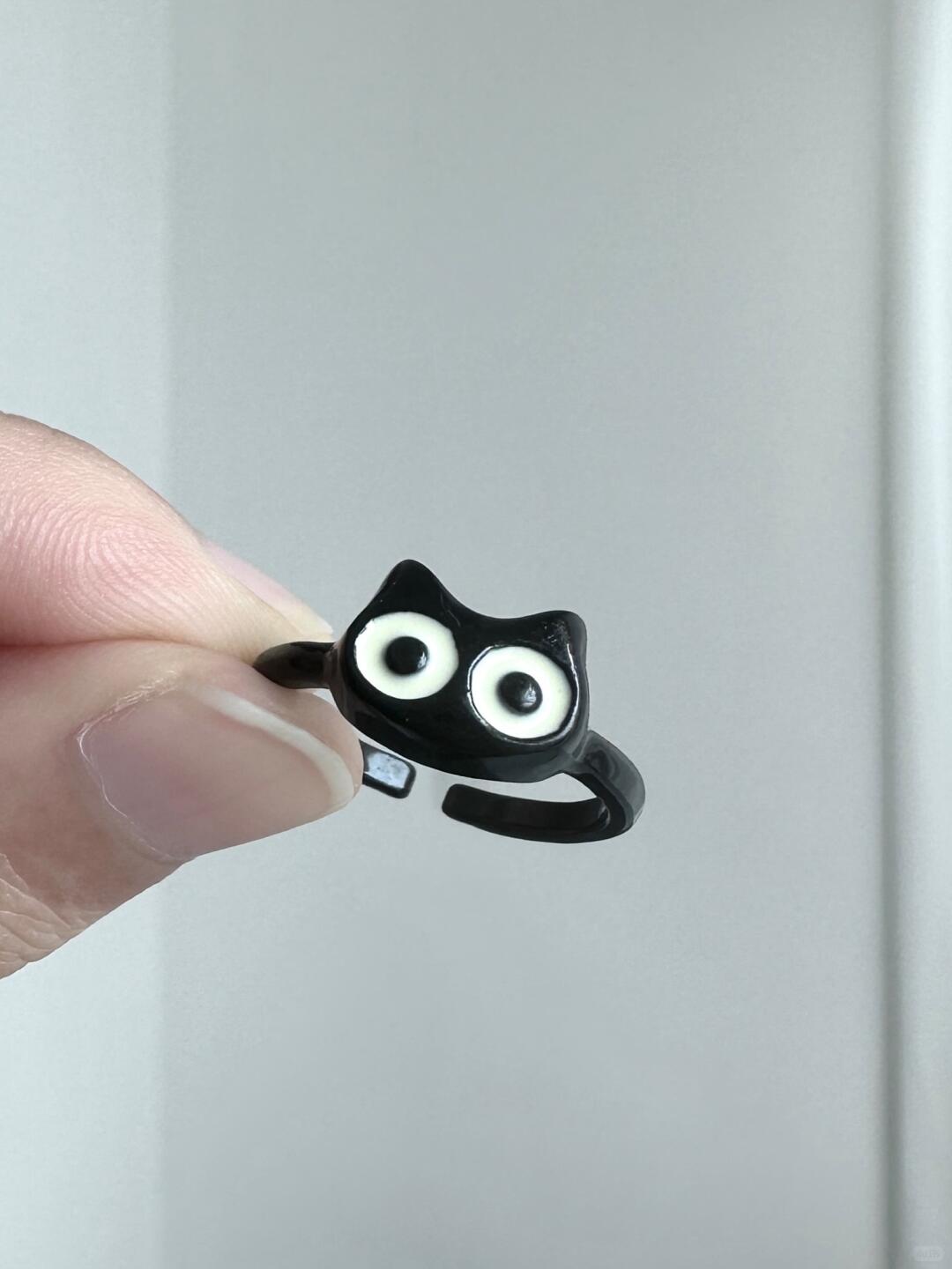 Xiao Hei | Wandering Cat Spirit Companion Statement Ring (Y2K Limited)