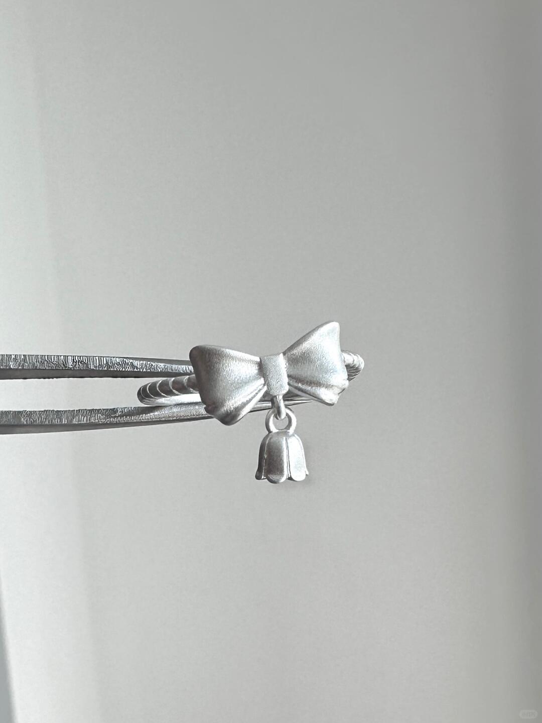 Sogno di Gigli | Anello con motivo floreale incantato (edizione singola Y2K)