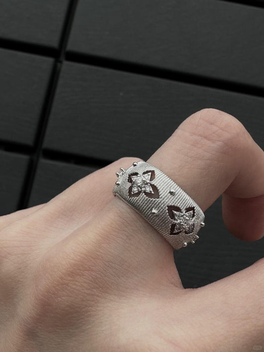 Flowers under the Moonlight Ring | Poetic Elegance & Lunar Design (Limited Edition)