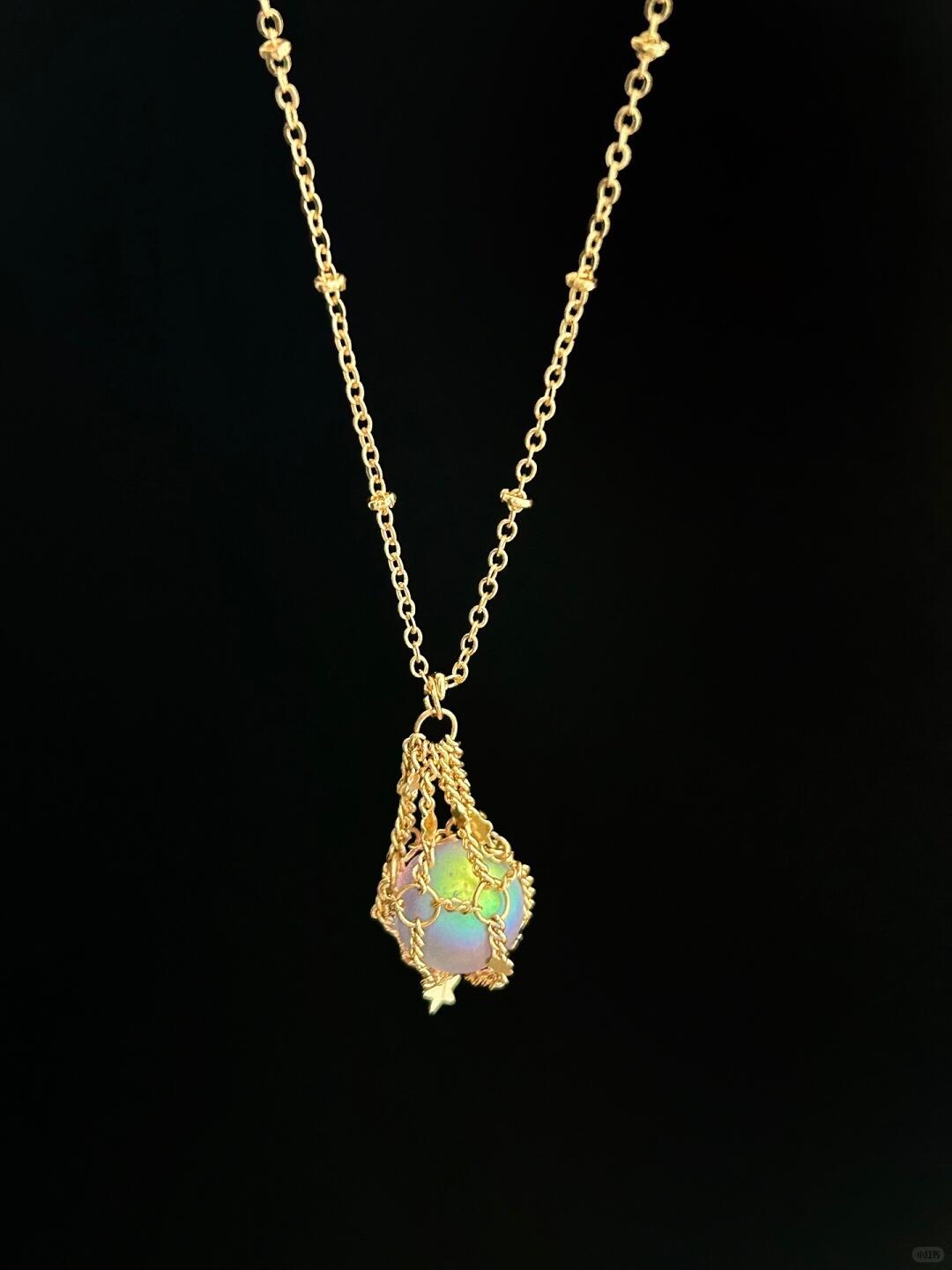 Dreamcatcher of Stars Necklace | Celestial Elegance & Golden Dreams (Limited Edition)