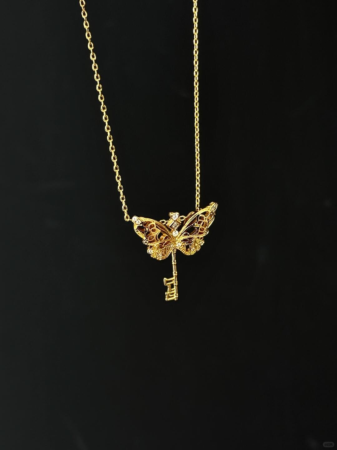 Qiyuan Butterfly Dream | Lacquer Garden Ethereal Butterfly Necklace (Y2K Limited)
