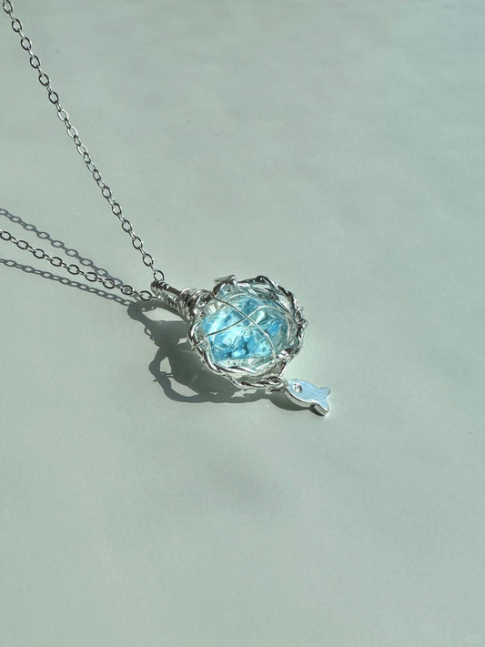 Summer Dreamcatcher | Frozen Ocean Crystal Pendant Necklace (Y2K Limited)