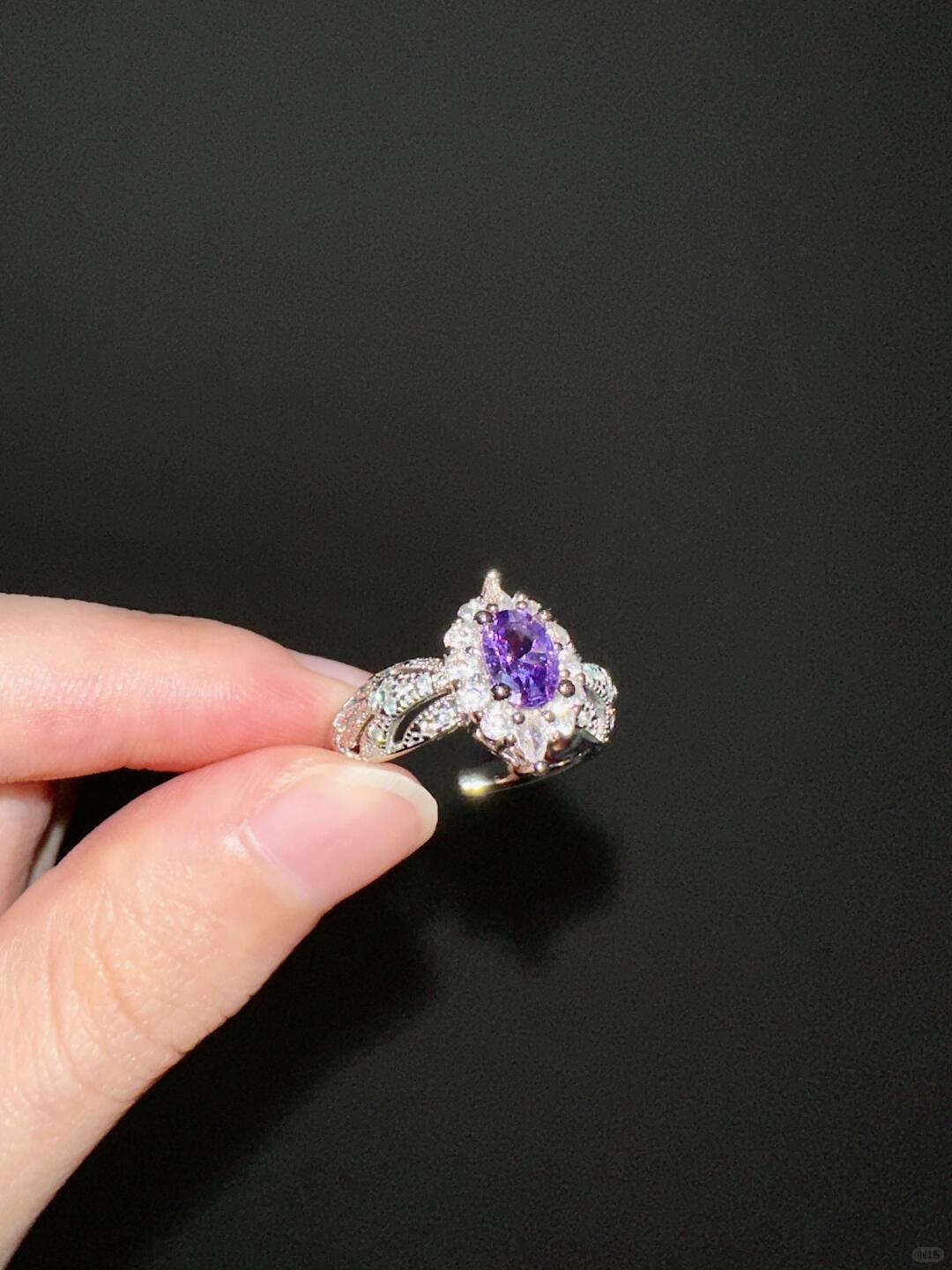 Violeta Ring | European Elegance & Poetic Design (Limited Edition)