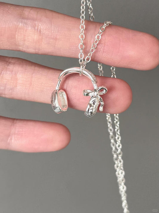 Headphone Pendant | Music as Solitude Necklace (Y2K Limited)