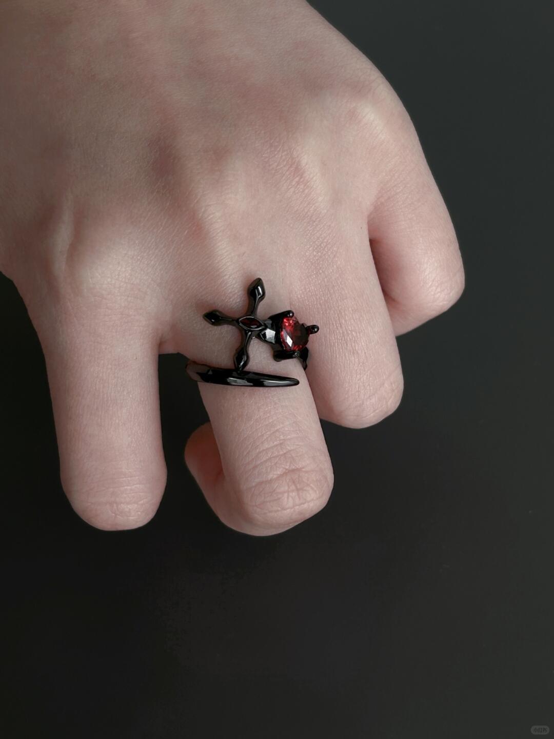 Scarlet Heart Memory | Crimson Stone & Blade Remembrance Ring (Y2K Limited)