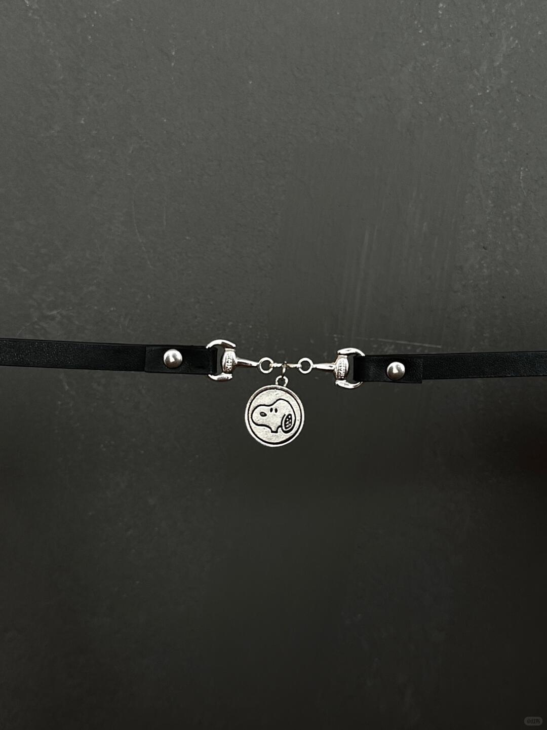 100% Puppy Love | Cartoon Dog Silhouette Choker (Y2K Limited)