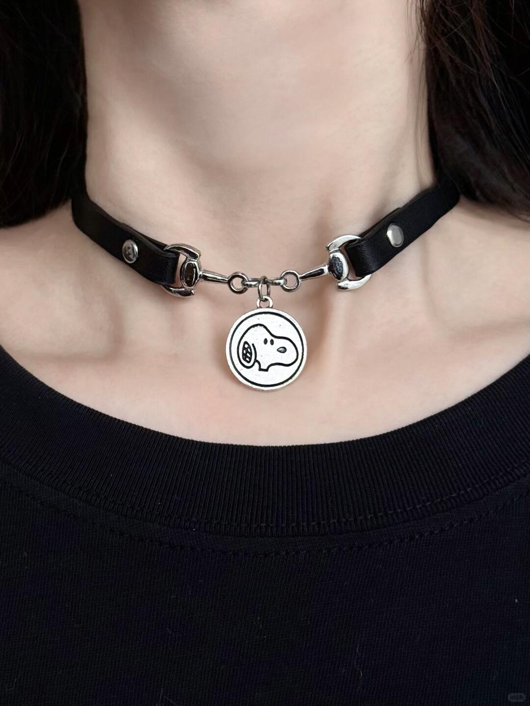 100% Puppy Love | Cartoon Dog Silhouette Choker (Y2K Limited)