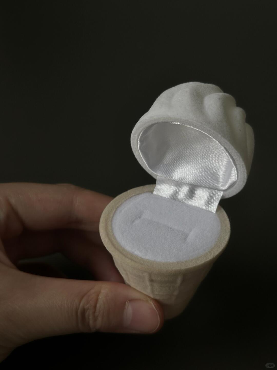 Ice Cream Cone Gift Ring Box – Sweet Keepsake for White Day (Limited-Time)