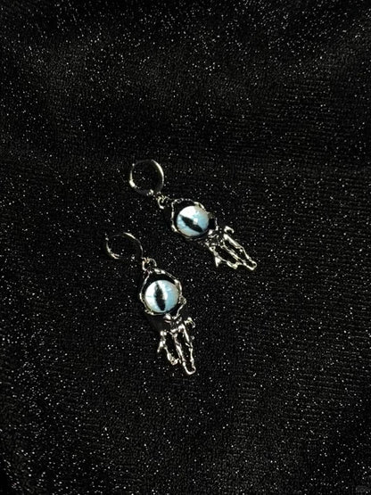Cthulhu’s Tear Ear Cuffs | Eldritch Eye & Minimal Dark Glow (Limited Edition)