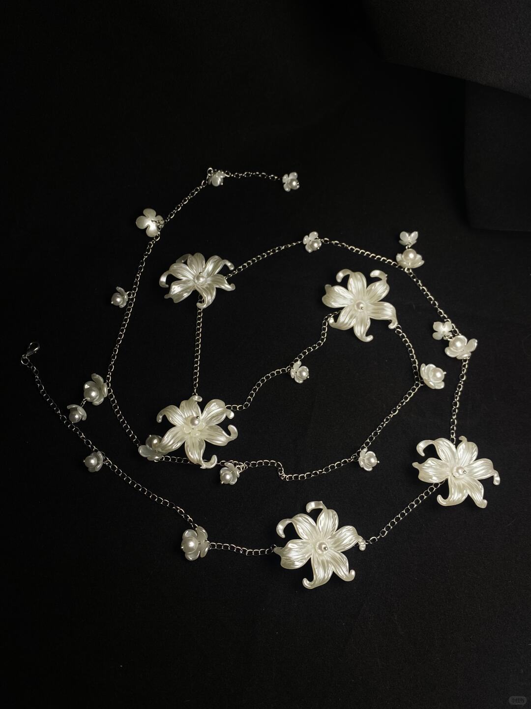 Bloom Phase Necklace/Body Chain | 130 cm Pearl-Flower Glow (Limited Edition)
