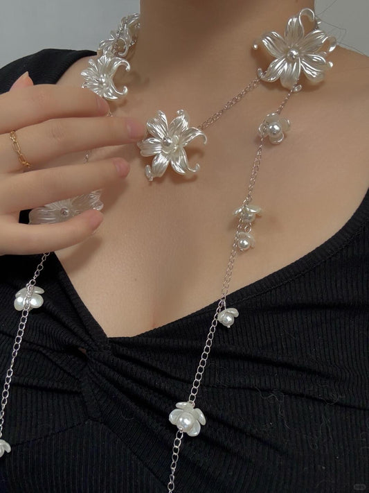 Bloom Phase Necklace/Body Chain | 130 cm Pearl-Flower Glow (Limited Edition)