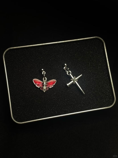 Y2Bling Silent Lamb Stud Earrings | Silent Lamb (Limited Edition)