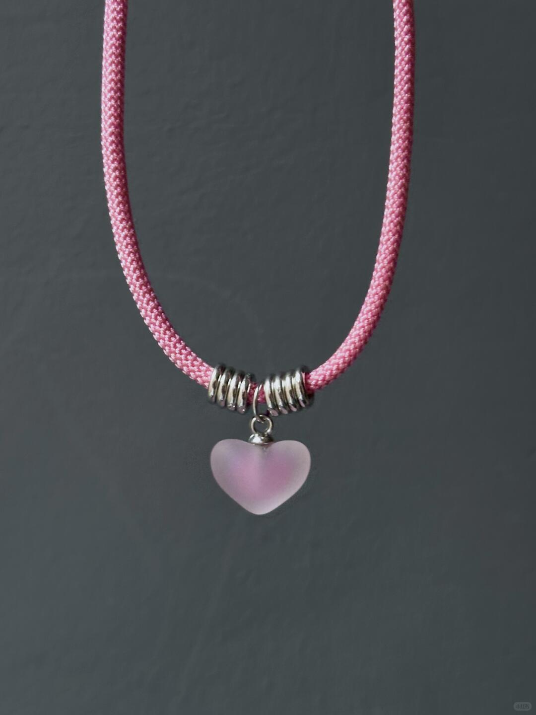 Irreplaceable | Heartbeat & Sunset Y2K-Inspired Necklace