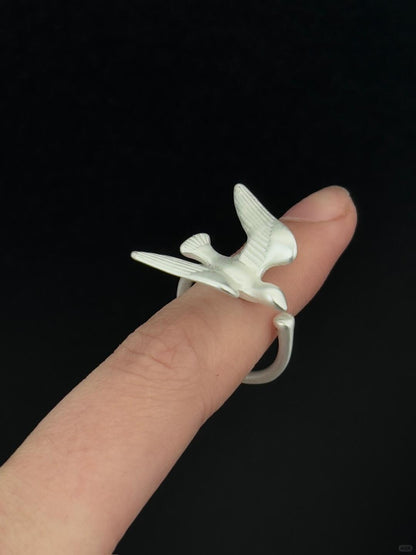 Albatross Lift | Headwinds Are True Lift Statement Ring (Y2K Limited)