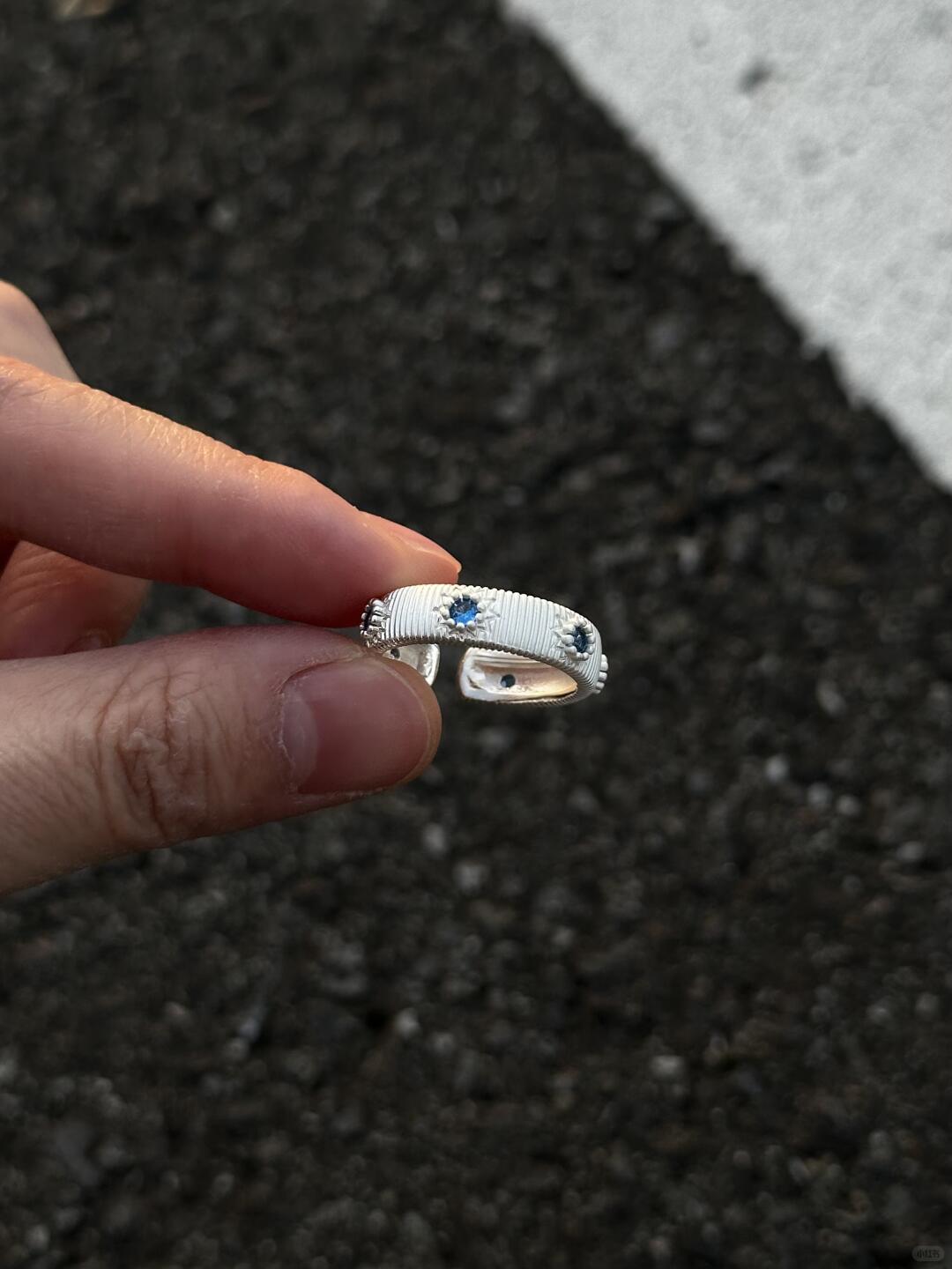 Azure Thread Sapphire Ring | Threaded Textured Band with Blue Sapphires