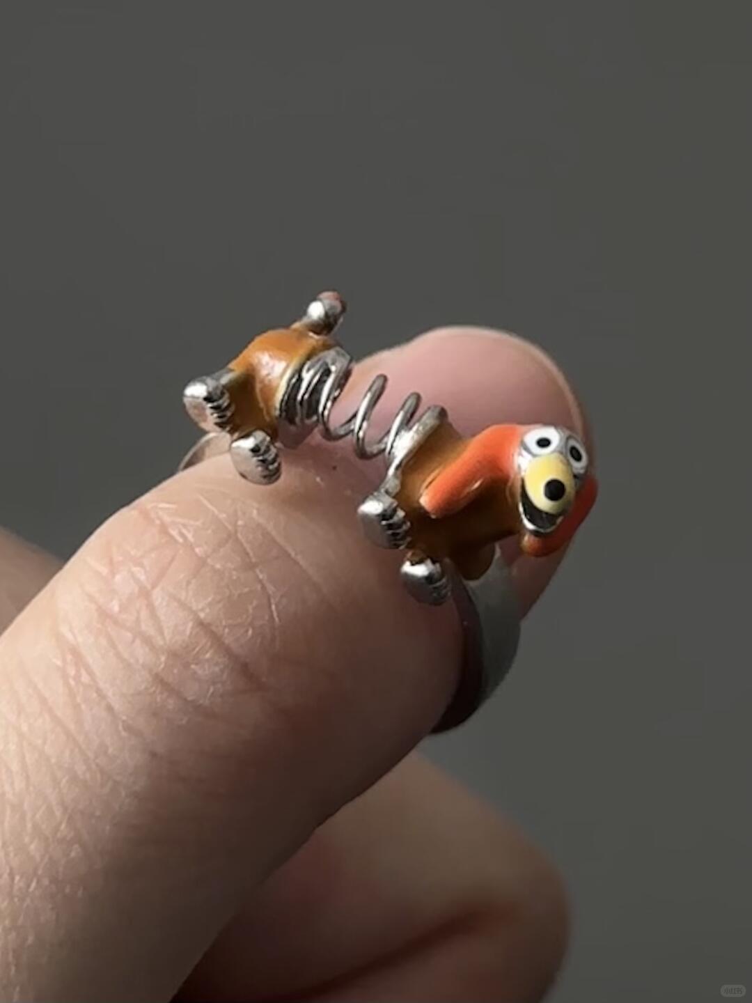 Boing Pup | Bobble Spring Dog Ring for Y2K Playful Vibes (Limited)