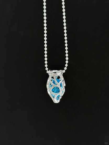 Heart of the Ocean Necklace | Deep Blue Elegance & Poetic Design (Limited Edition)