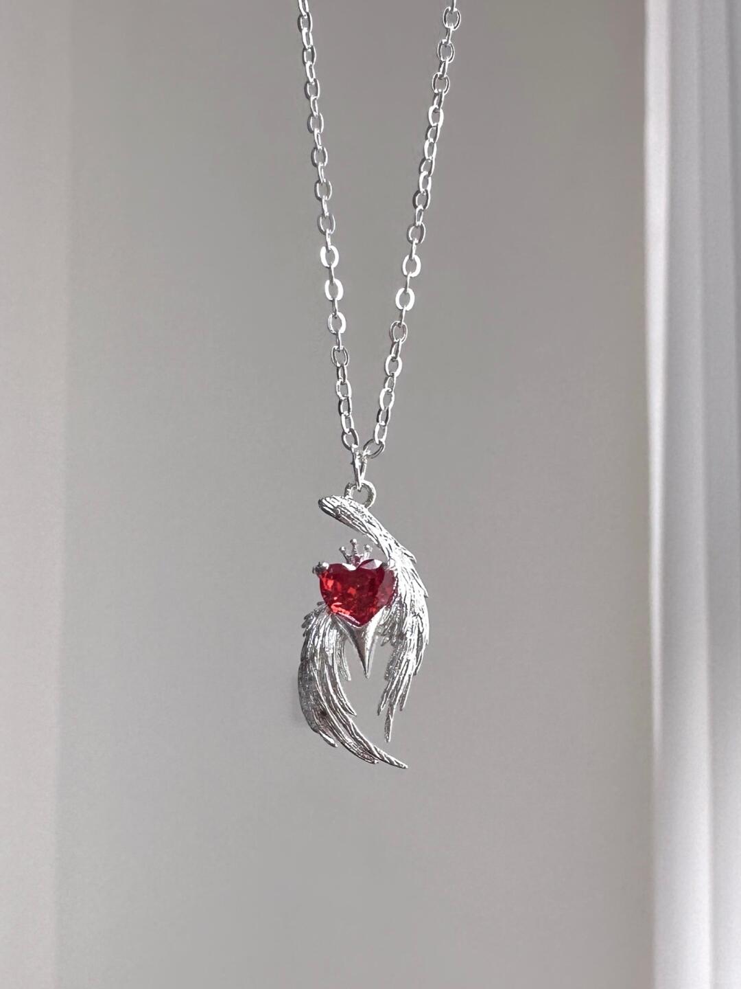 The Love Card Necklace | Magic & Nostalgic Romance (Limited Edition)