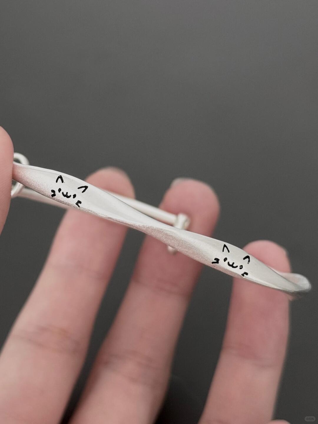 Little Kitty Bracelet | 100% Love & Fuzzy Whiskers (Limited Edition)