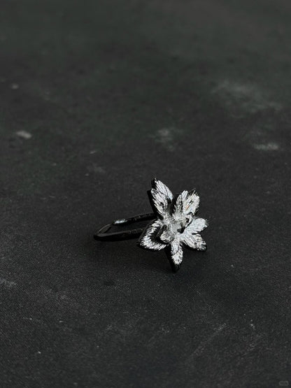 Wilted Lily Ring | Poetic Elegance & Timeless Design (Limited Edition)