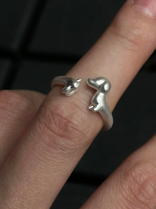 Endlessly Long Dog | Infinite Dachshund Ring for Puppycore People