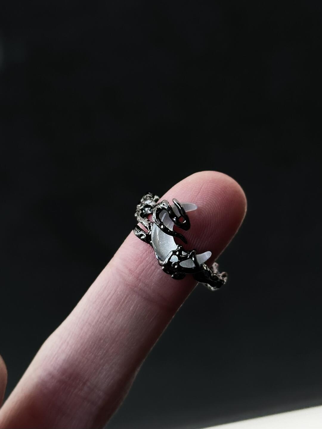 Moonbound Eternity | Violet Lunar Glow Ring (Y2K Limited)