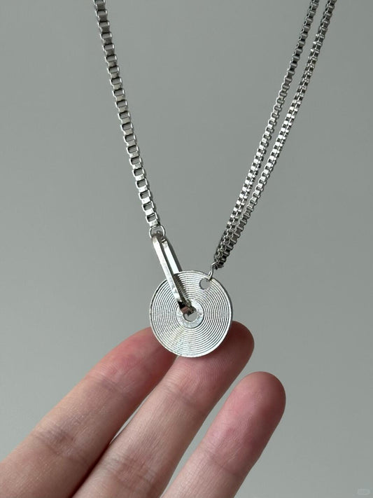 Vinyl Record Necklace | Y2K Vintage Charm (Limited Edition)