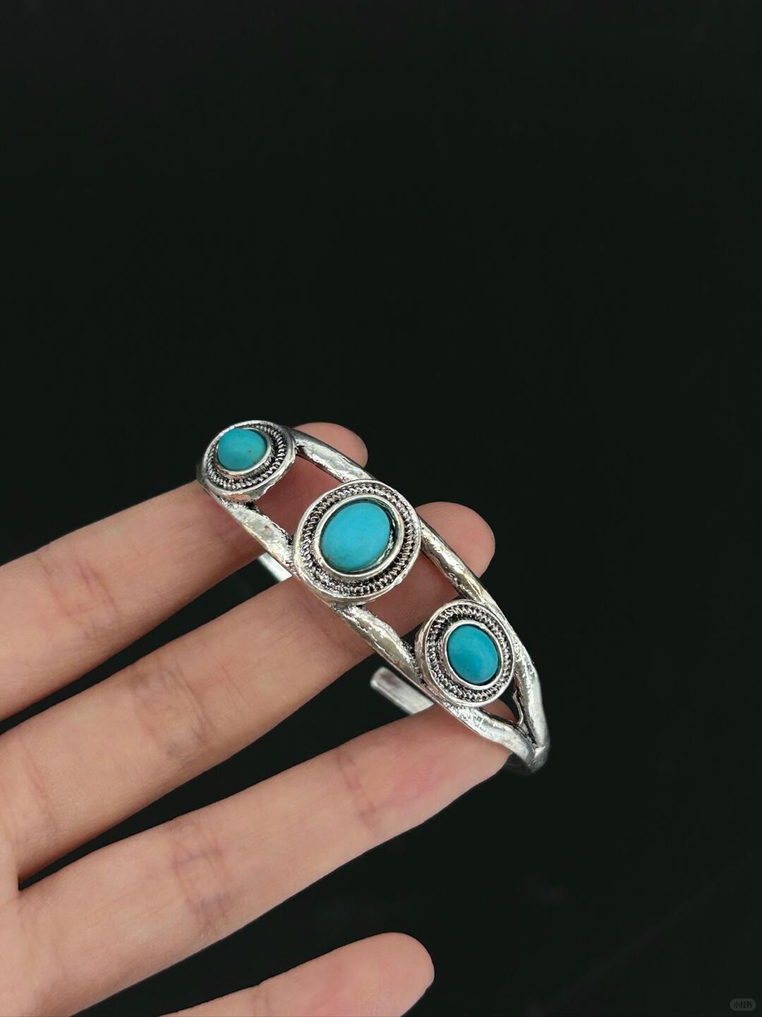 Vintage Bracelet | Chì Lè Gē – Master of the Wilderness (Limited Edition)