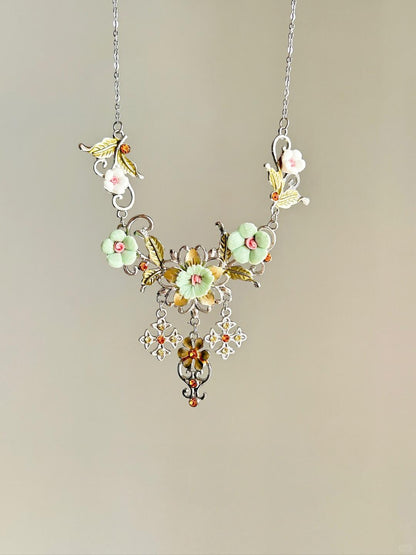 Flower Note Necklace | Vintage Elegance & Poetic Charm (Limited Edition)