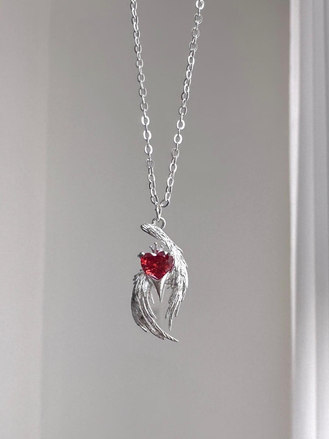 The Love Card Necklace | Magic & Nostalgic Romance (Limited Edition)