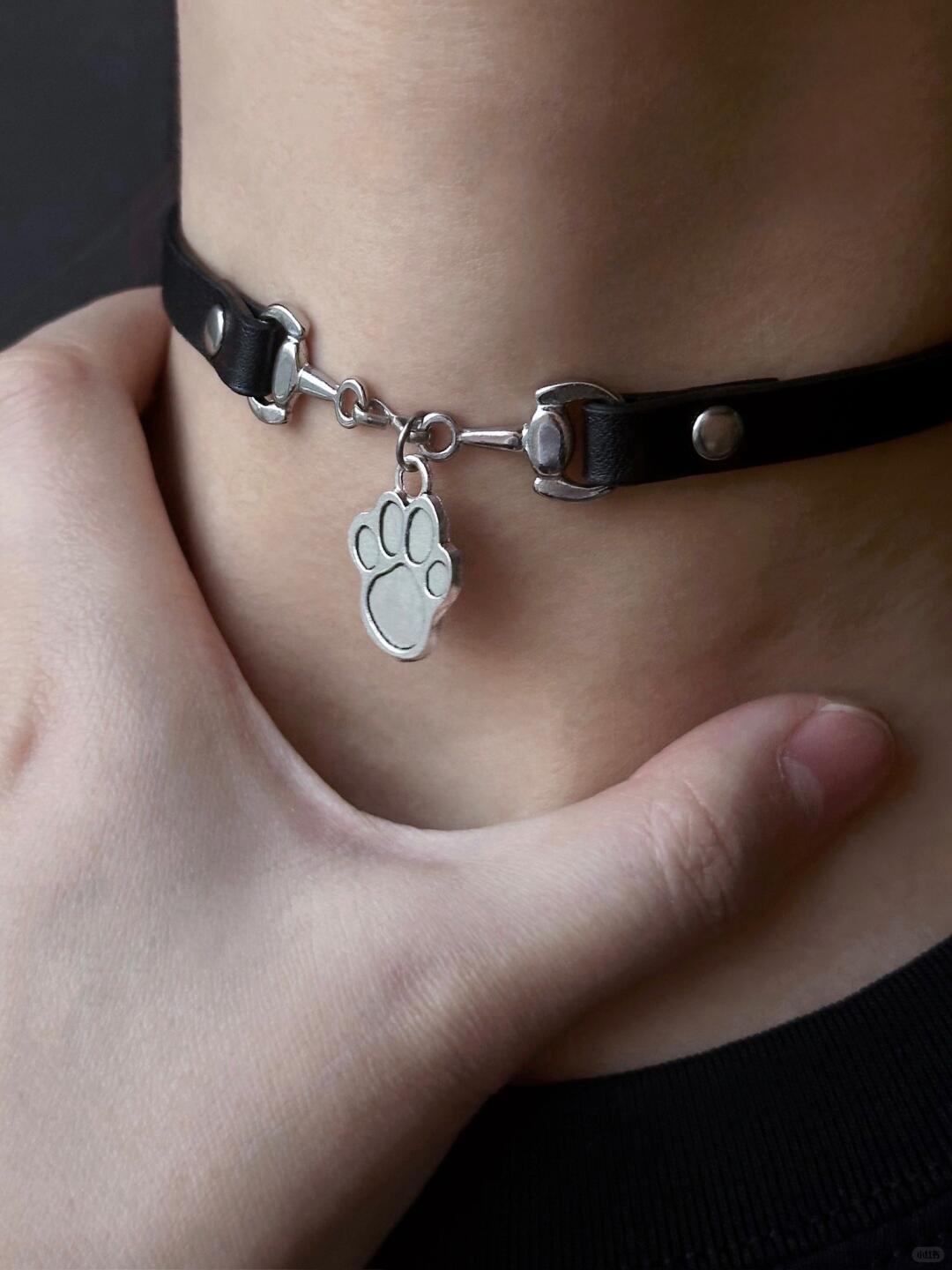 Puppy Paw Choker | Playful Charm & Whimsical Design (Limited Edition)