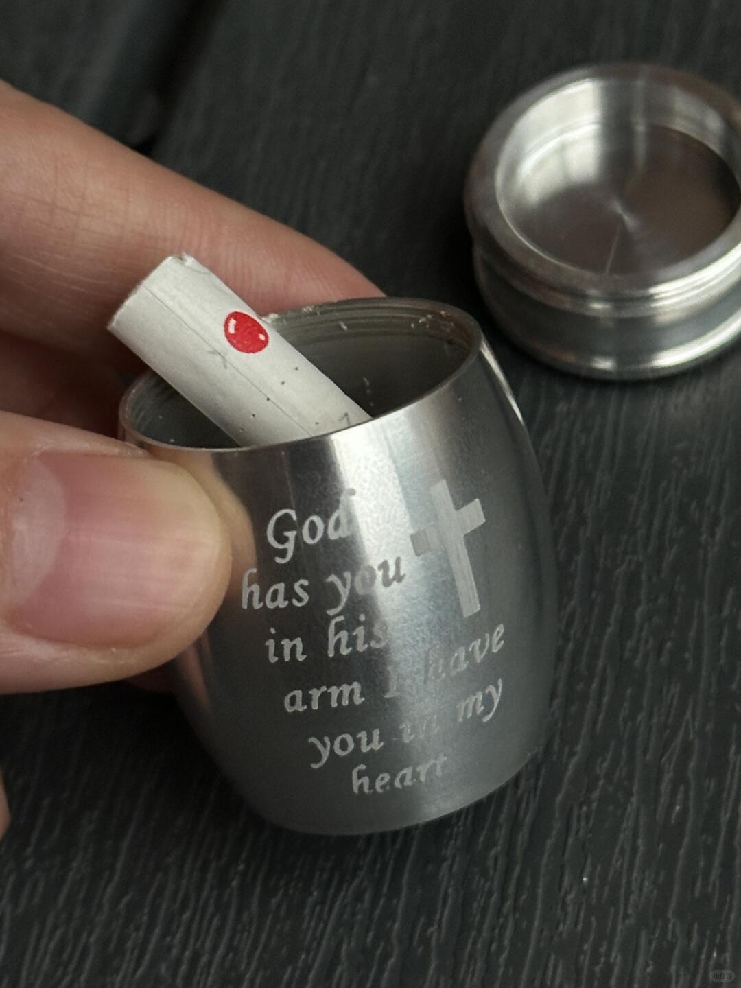 This Grey Is Too Sophisticated | Portable Silver-Grey Ash Tray