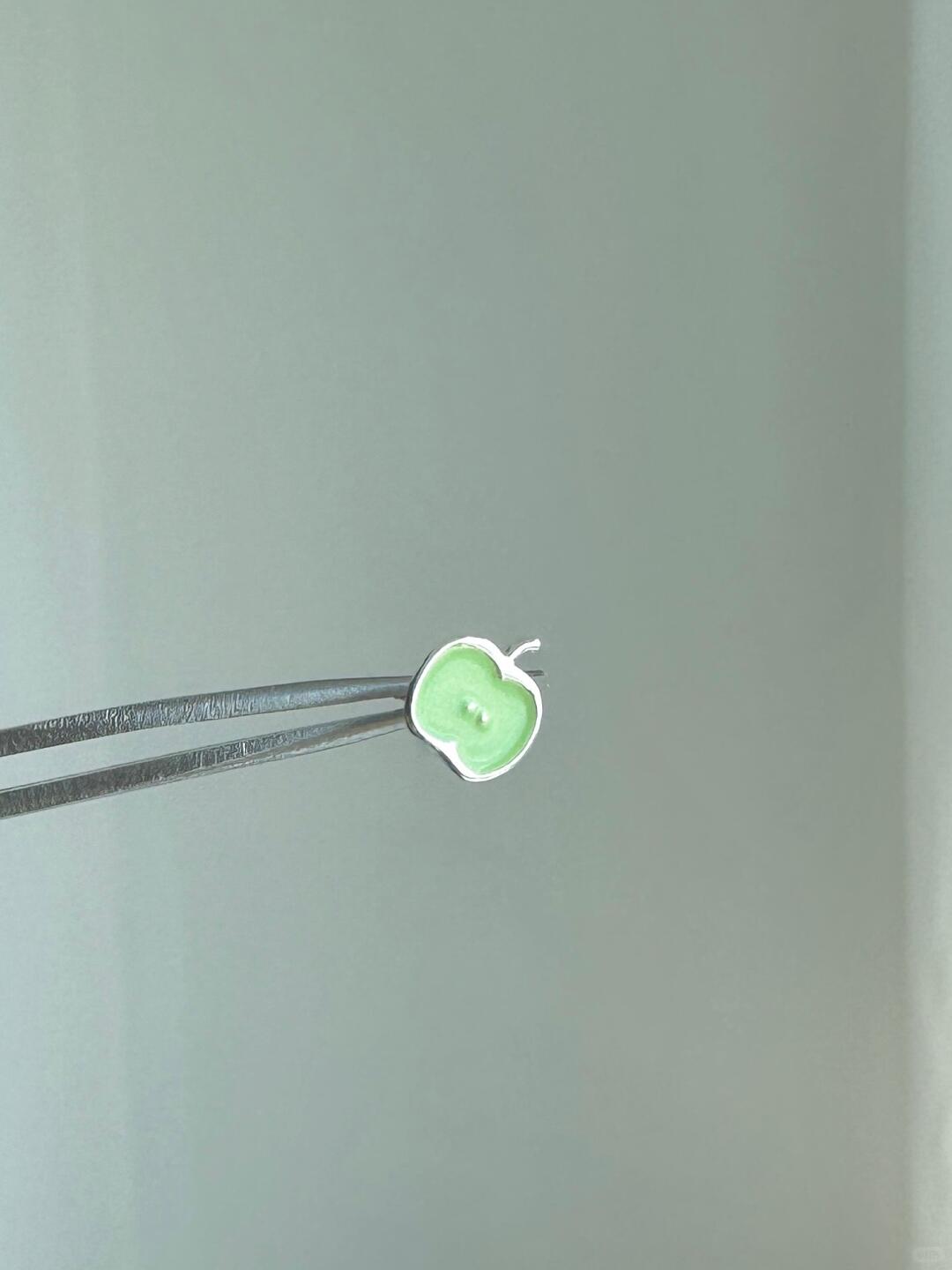 Green Apple Paradise | Tangy Summer Apple Stud Earrings (Y2K Limited)