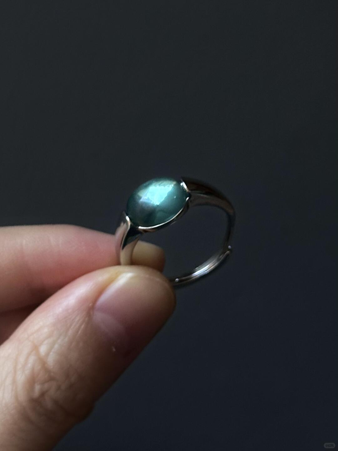 Hidden Light in Green | Autumn Reverie Ring (Y2K Limited)