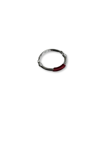 Fili aggrovigliati | Anello del filo rosso del destino (Y2K Limited)