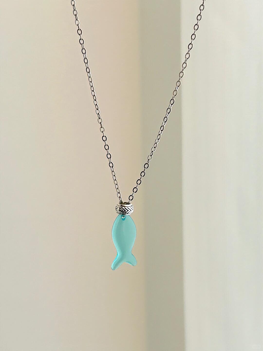 Little Fish Necklace | Poetic Elegance & Dreamy Design (Limited Edition)