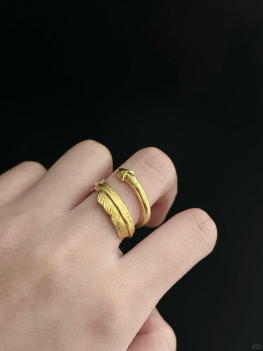 Levioso | Platform 9¾ Levitation Spell Ring (Y2K Limited)