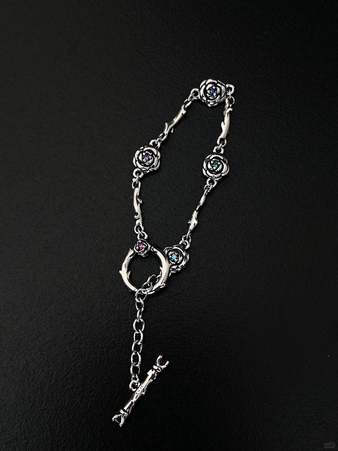 Rosette Cross Necklace | Gothic Elegance & Poetic Design (Limited Edition)