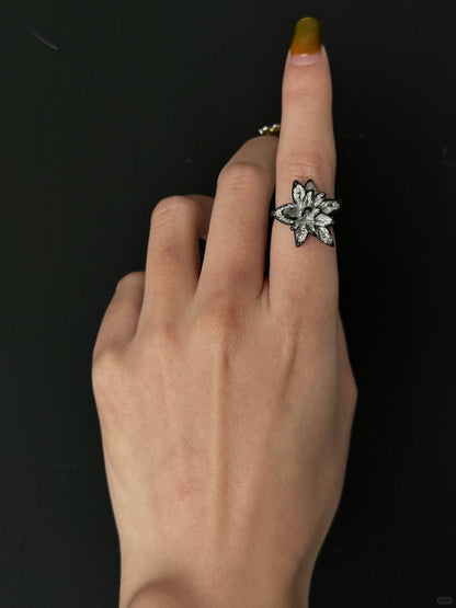 Wilted Lily Ring | Poetic Elegance & Timeless Design (Limited Edition)
