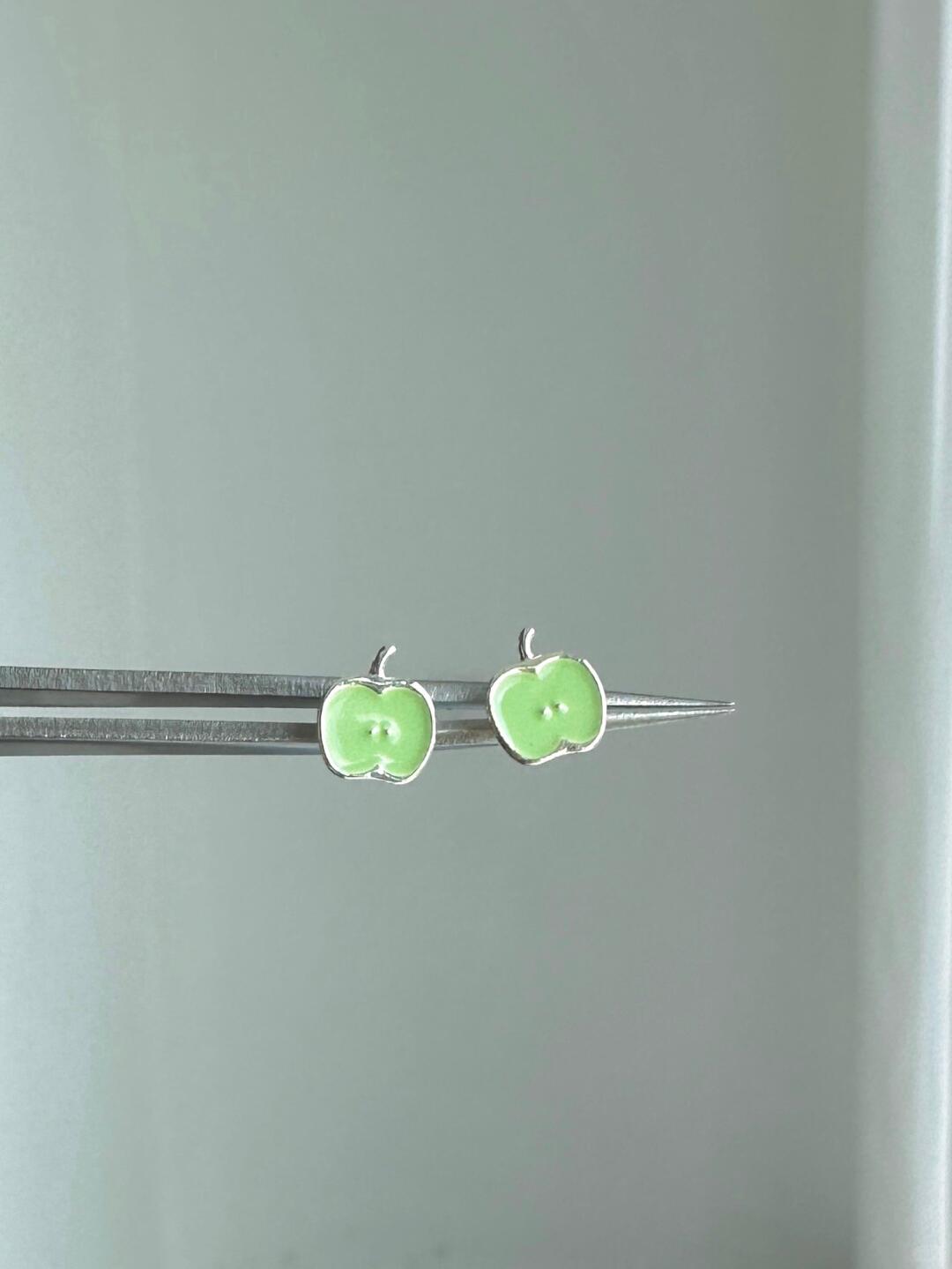 Green Apple Paradise | Tangy Summer Apple Stud Earrings (Y2K Limited)