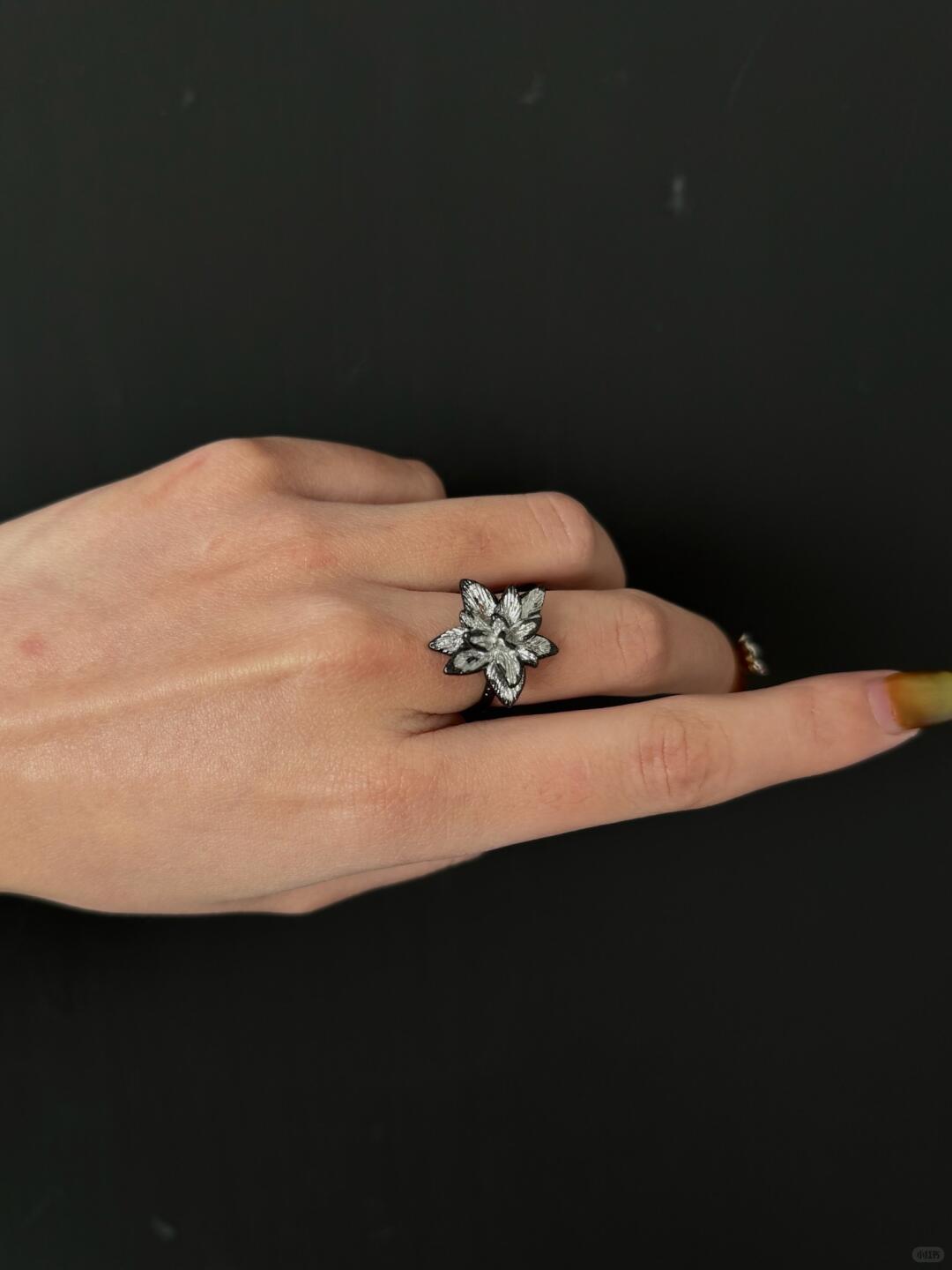 Wilted Lily Ring | Poetic Elegance & Timeless Design (Limited Edition)