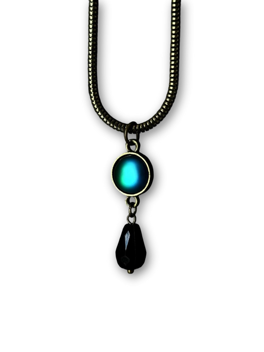 Akela Pūrṇ Necklace | Singular Wholeness Pendant (Limited Edition)