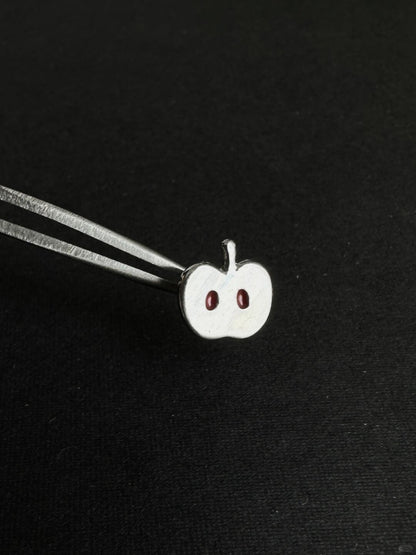 Apple Heart Earrings | Poetic Elegance & Autumn Charm (Limited Edition)