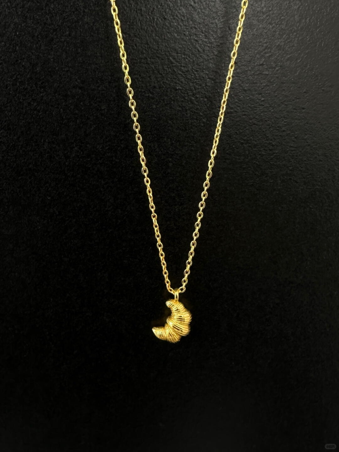 Croissant Necklace | Vintage Warmth & Cozy Elegance (Limited Edition)